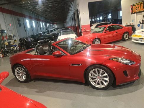 Used 2015 Jaguar F-TYPE Convertible RWD image 7