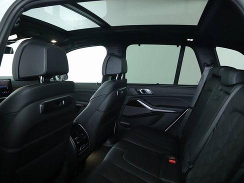 Certified 2026 BMW X5 xDrive40i w/ Climate Comfort Package image 15