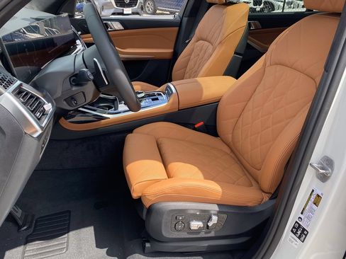 New 2027 BMW X7 xDrive40i w/ Executive Package AWD/4WD image 18