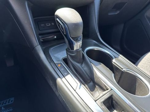 Used 2022 Chevrolet Equinox LT FWD image 15