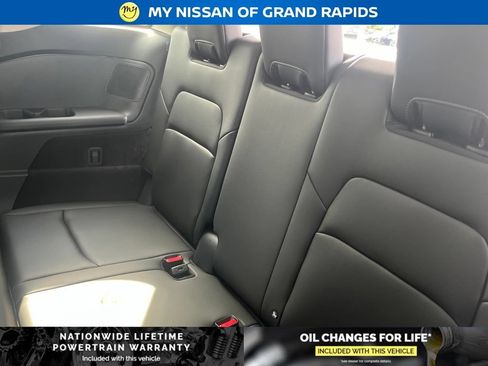 New 2026 Nissan Pathfinder Platinum w/ Cargo Package AWD/4WD image 23