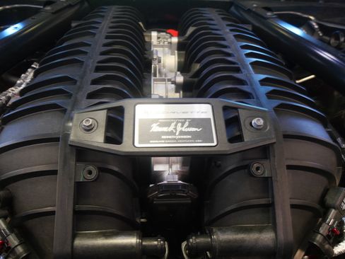 Used 2025 Chevrolet Corvette Z06 w/ Stealth Interior Trim Package RWD image 16