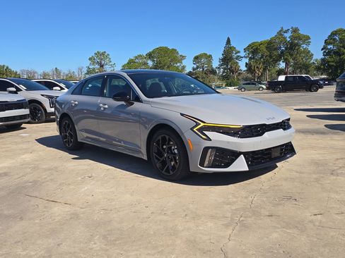 New 2026 Kia K5 GT-Line image 2