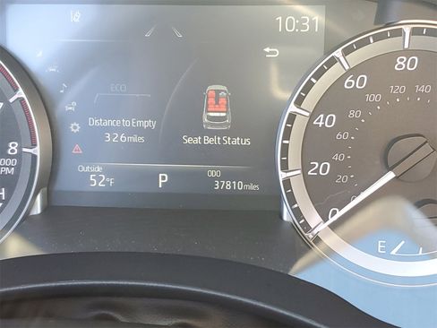 Certified 2023 Toyota Highlander XLE image 26