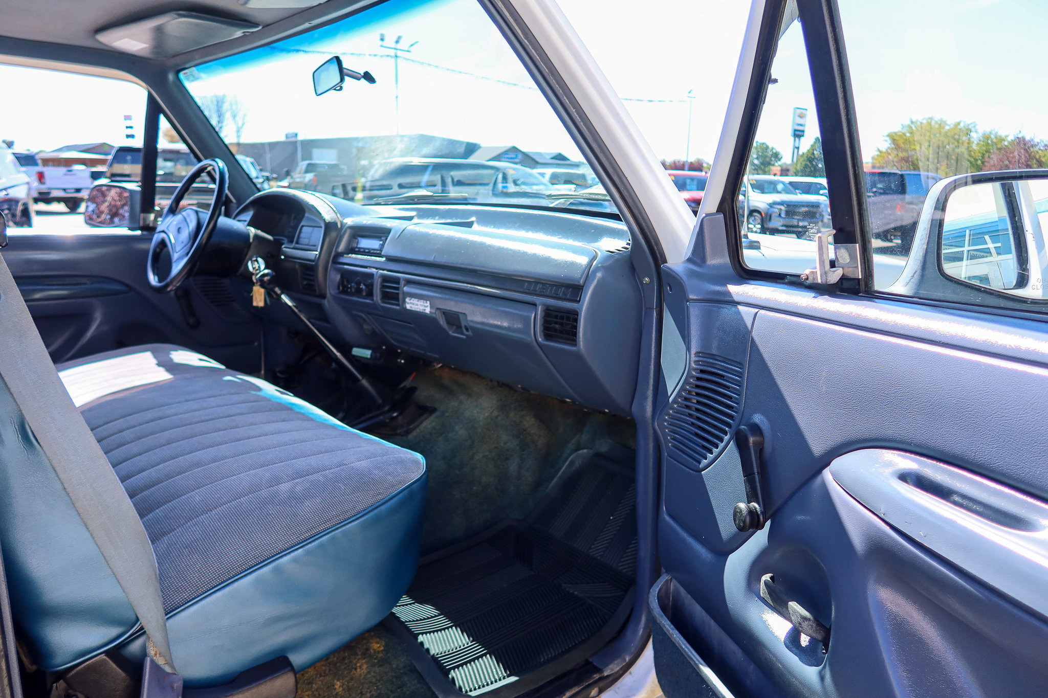 Used 1992 Ford F350 4x4 Regular Cab image 15