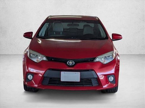 Used 2014 Toyota Corolla LE FWD image 2