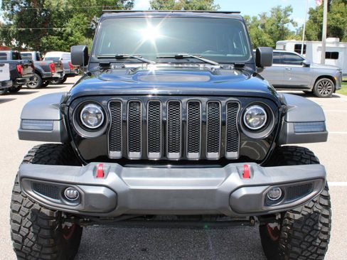 Used 2021 Jeep Wrangler Unlimited Rubicon AWD/4WD image 9