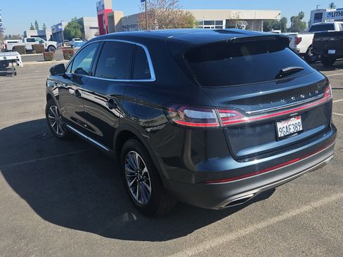 Used 2023 Lincoln Nautilus Reserve w/ Luxury Package image 6