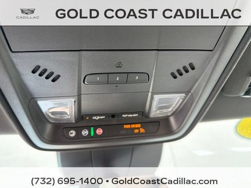 Certified 2024 Cadillac XT4 Luxury w/ Cold Weather Package FWD image 25