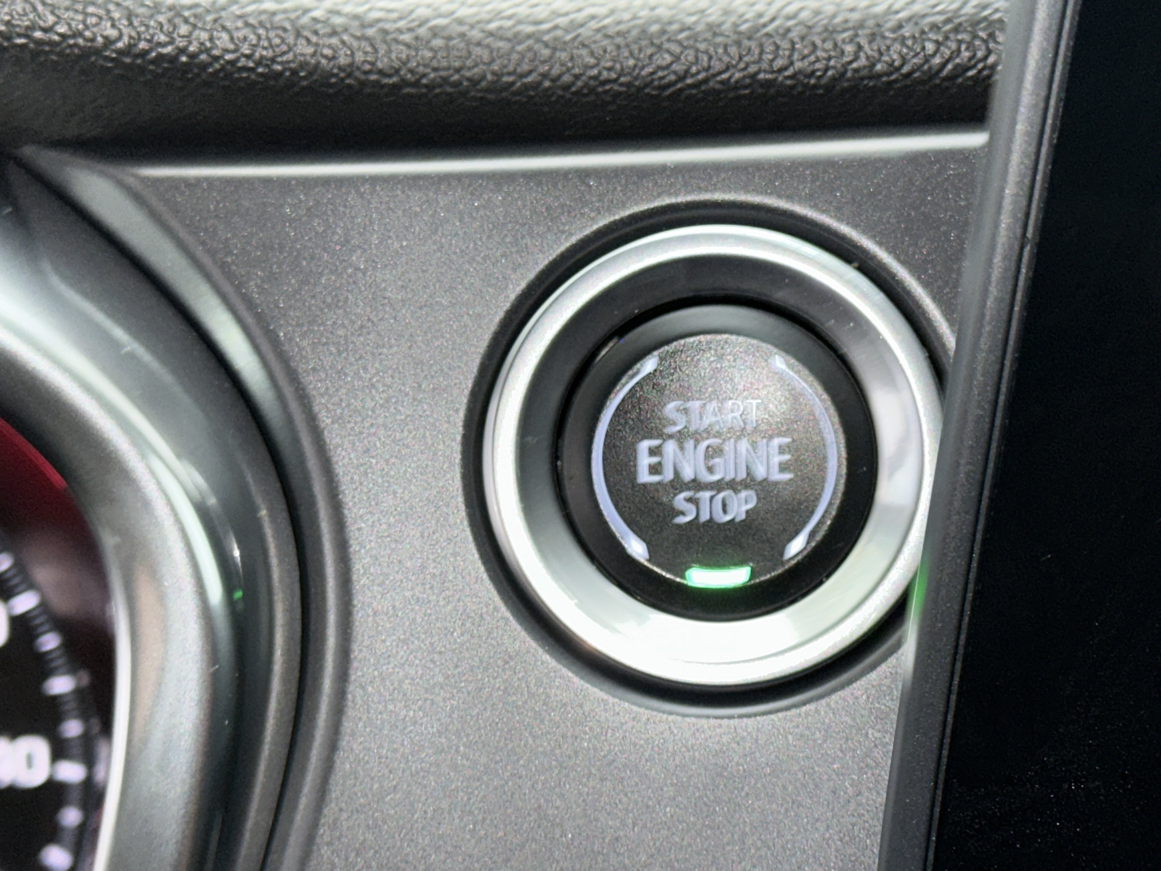 Used 2025 Chevrolet Blazer LT AWD/4WD image 25