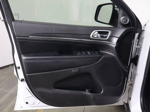 Used 2022 Jeep Grand Cherokee Limited RWD image 20