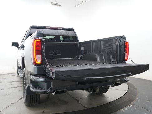 Used 2019 GMC Sierra 1500 Elevation AWD/4WD image 17