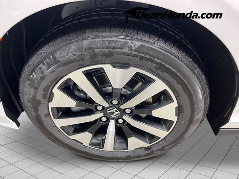New 2026 Honda Odyssey EX-L image 10