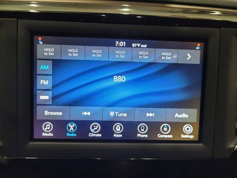 Used 2021 Chrysler Voyager Lxi FWD image 25