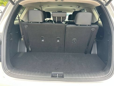Used 2024 Hyundai Palisade SEL FWD image 25