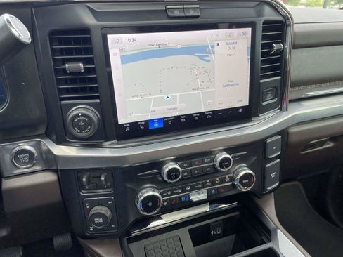 Used 2025 Ford F250 King Ranch AWD/4WD image 11