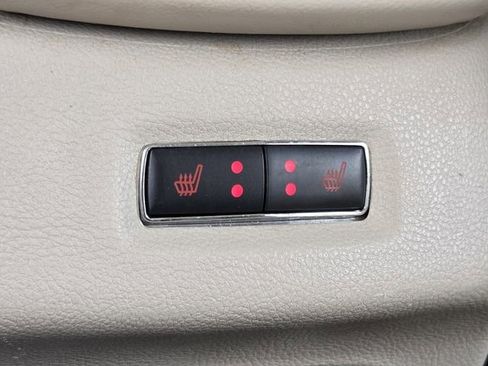 Used 2019 Lincoln MKC Select w/ Select Plus Package FWD image 11