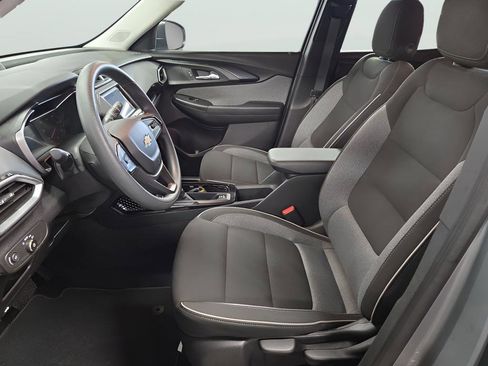 Used 2023 Chevrolet TrailBlazer LS image 17