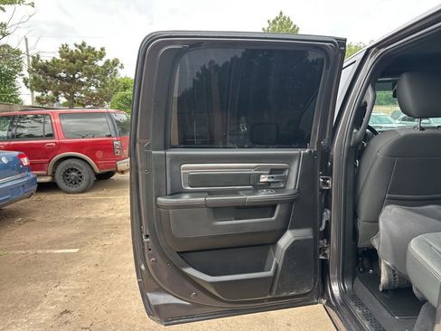Used 2022 RAM 1500 Classic Warlock AWD/4WD image 10