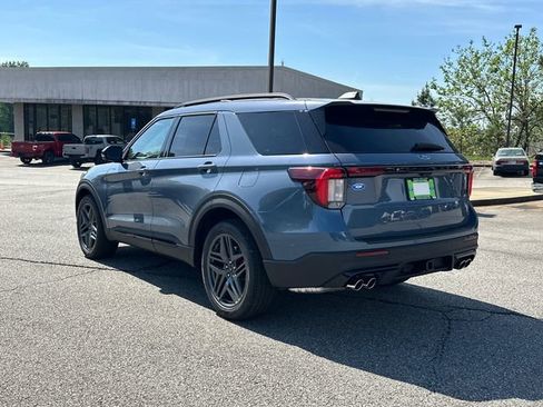 New 2026 Ford Explorer ST image 5