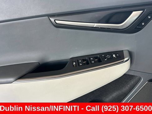 Used 2023 Kia EV6 Wind RWD image 12