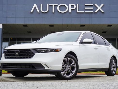 Used 2024 Honda Accord EX image 1