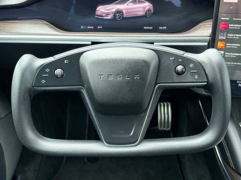 Used 2022 Tesla Model S AWD/4WD image 24