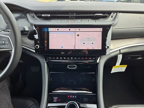 New 2026 Jeep Grand Cherokee Limited AWD/4WD image 19