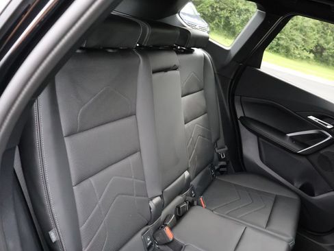 Certified 2025 BMW X1 M35i w/ Premium Package AWD/4WD image 15