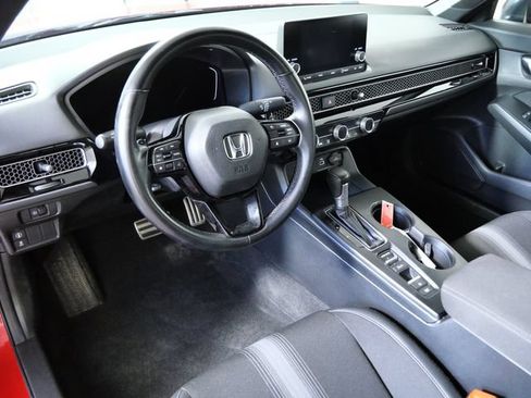 Used 2024 Honda Civic Sport image 3