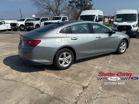 Used 2024 Chevrolet Malibu LT image 9