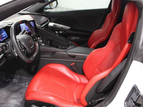 Used 2021 Chevrolet Corvette Stingray Coupe w/ 1LT image 3