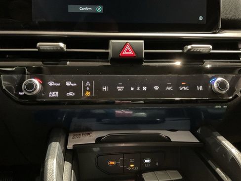 New 2026 Kia Sportage EX AWD/4WD image 15