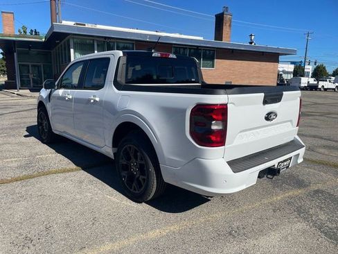 New 2025 Ford Maverick Lobo image 14