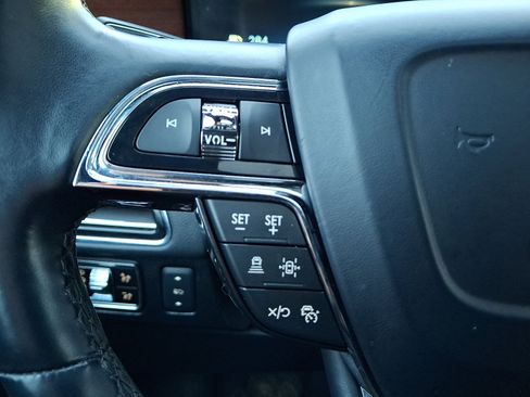 Certified 2023 Lincoln Navigator Reserve image 22