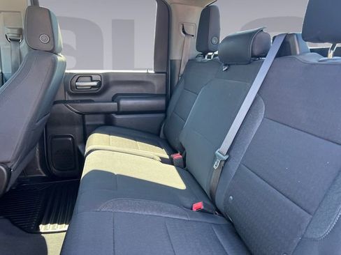 Used 2024 Chevrolet Silverado 2500 Custom w/ Custom Value Package image 16