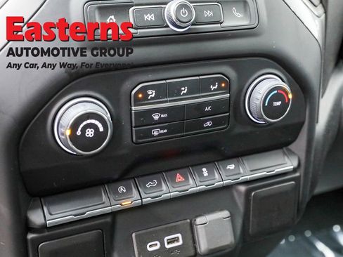 Used 2022 Chevrolet Silverado 1500 Custom image 19