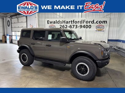 New 2025 Ford Bronco Badlands w/ Sasquatch Package