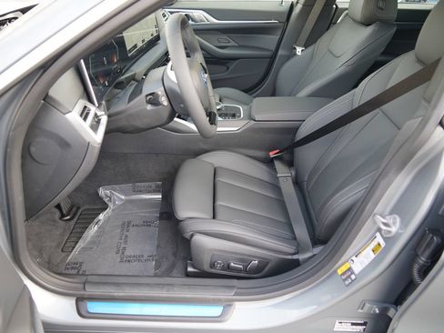 New 2026 BMW i4 eDrive40 w/ Premium Package RWD image 10