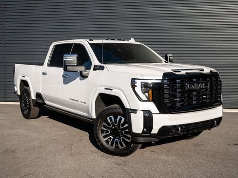 Used 2025 GMC Sierra 2500 Denali Ultimate w/ Max Trailering Package image 27