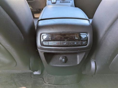 Used 2023 Hyundai Palisade SEL image 25