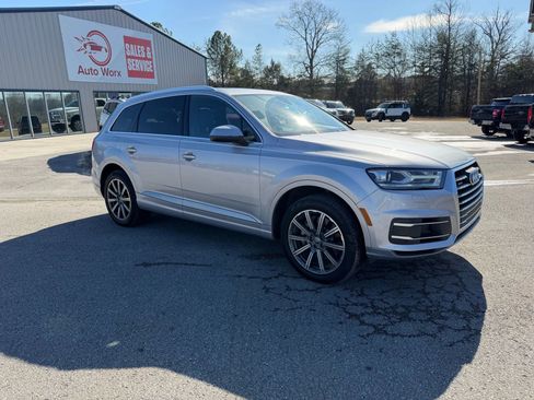 Used 2018 Audi Q7 3.0T Premium Plus AWD/4WD image 4