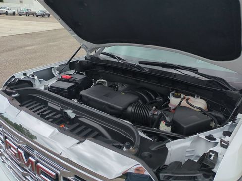 Certified 2025 GMC Sierra 1500 Denali w/ Denali Reserve Package AWD/4WD image 31