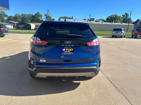 Used 2023 Ford Edge ST-Line AWD/4WD image 4