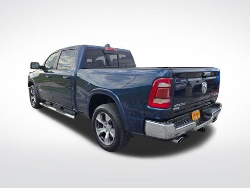 Used 2022 RAM 1500 Laramie AWD/4WD image 8