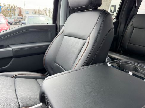 New 2026 Ford F350 Lariat w/ Black Appearance Package AWD/4WD image 31