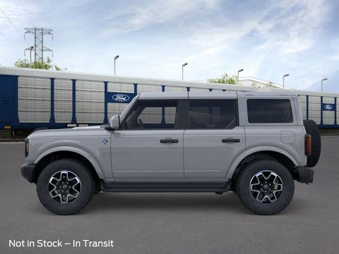 New 2026 Ford Bronco Outer Banks image 3
