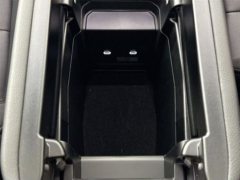 Certified 2025 MAZDA CX-50 AWD 2.5 S w/ Accent Package image 38