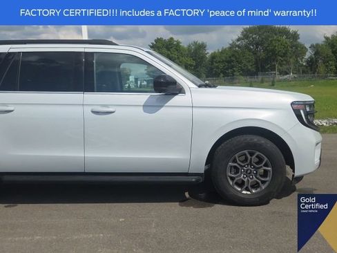 Used 2025 Ford Expedition Max Active AWD/4WD image 6