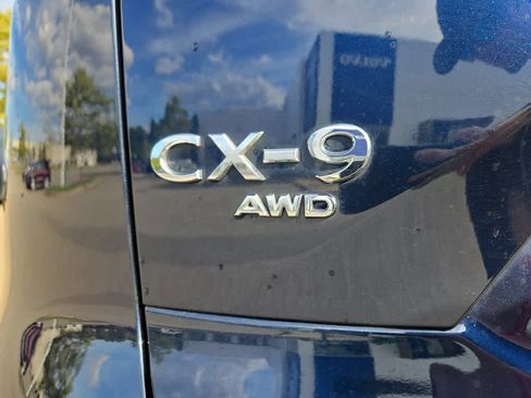 Used 2022 MAZDA CX-9 Touring w/ Touring Premium Package image 8